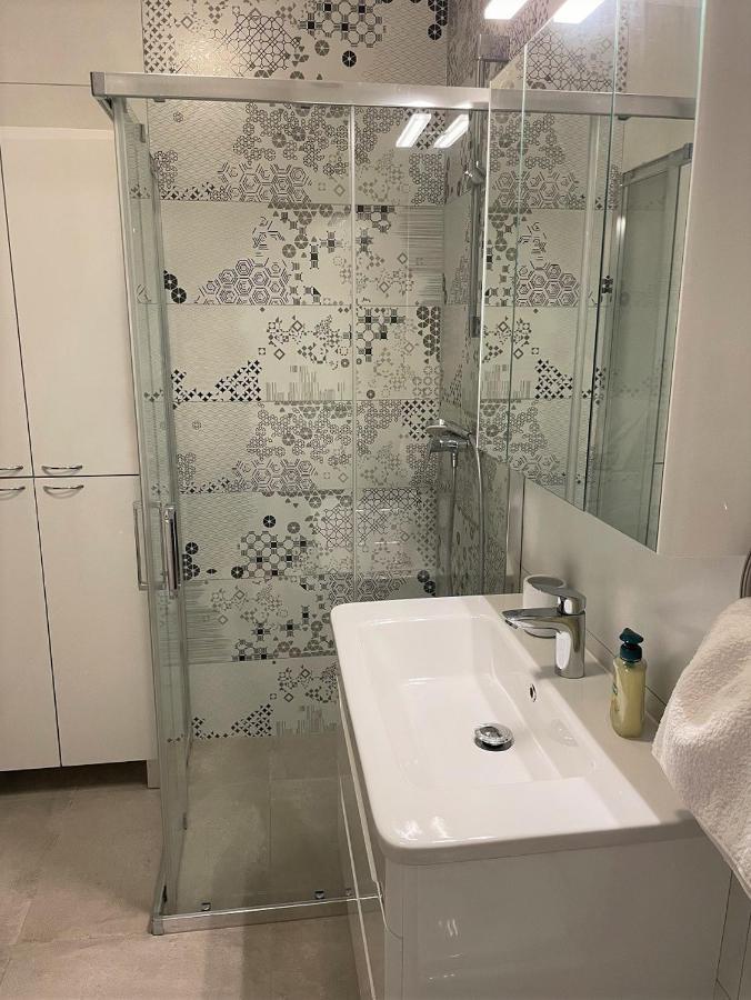 Giovanna Apartment With Terrace And Free Parking PUY 외부 사진
